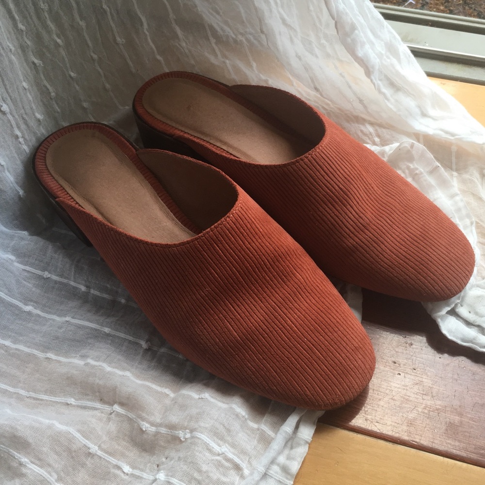 Madewell Alicia Coral Corduroy Suede Mules size 7